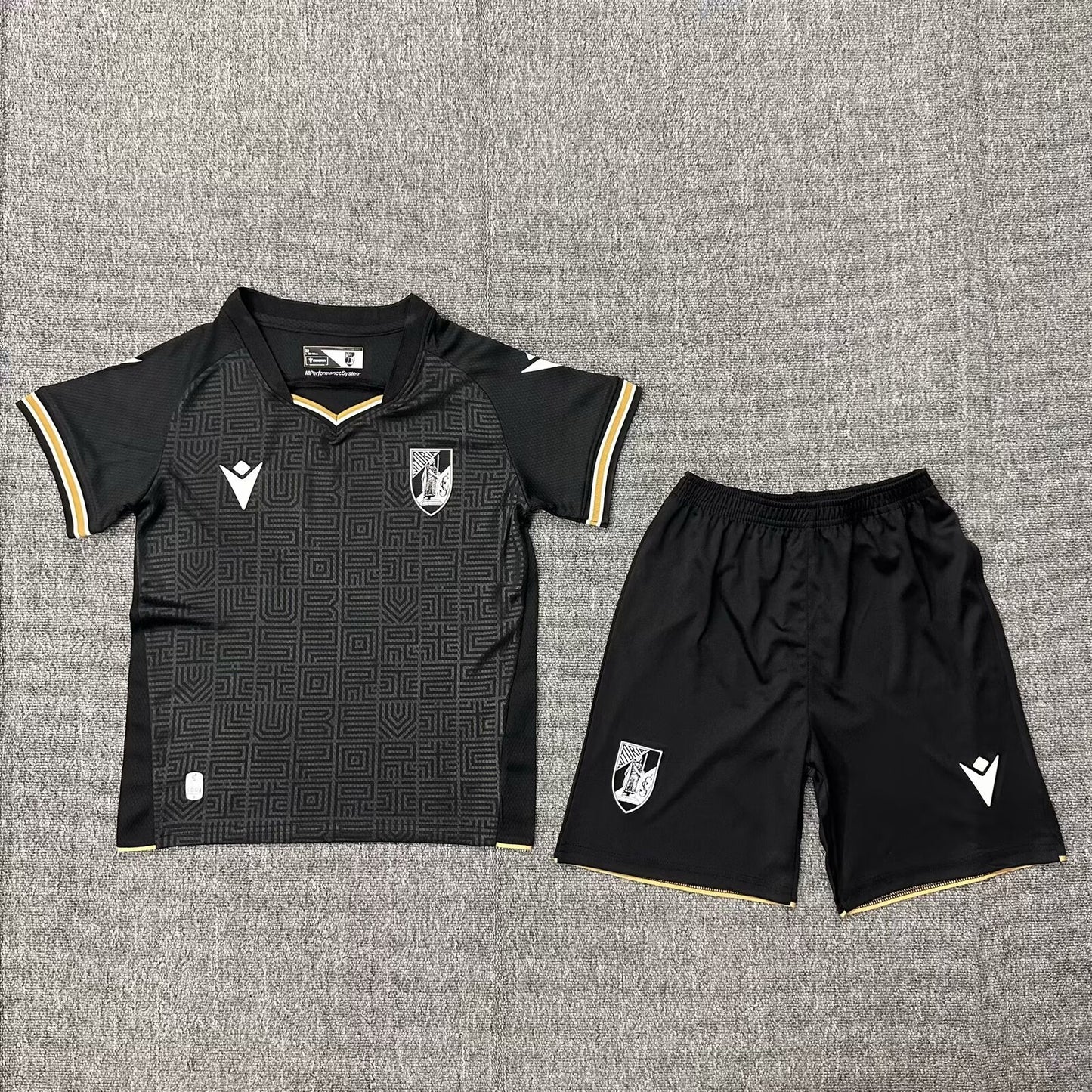 Kit Criança Vitória SC Secundária - 24/25
