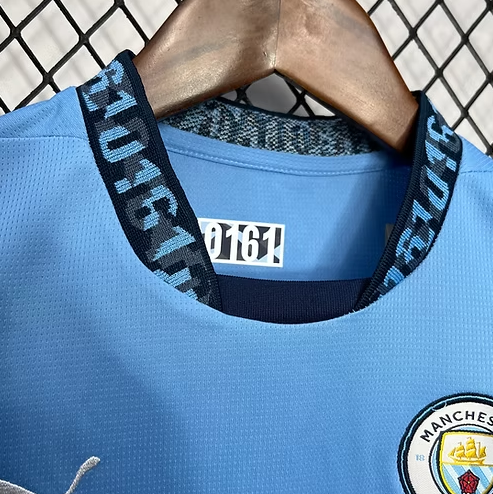 Kit Criança Manchester City Principal - 24/25