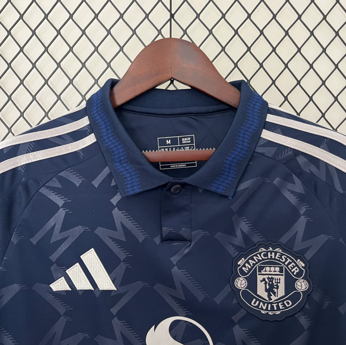 Camisola Manchester United Secundária - 24/25