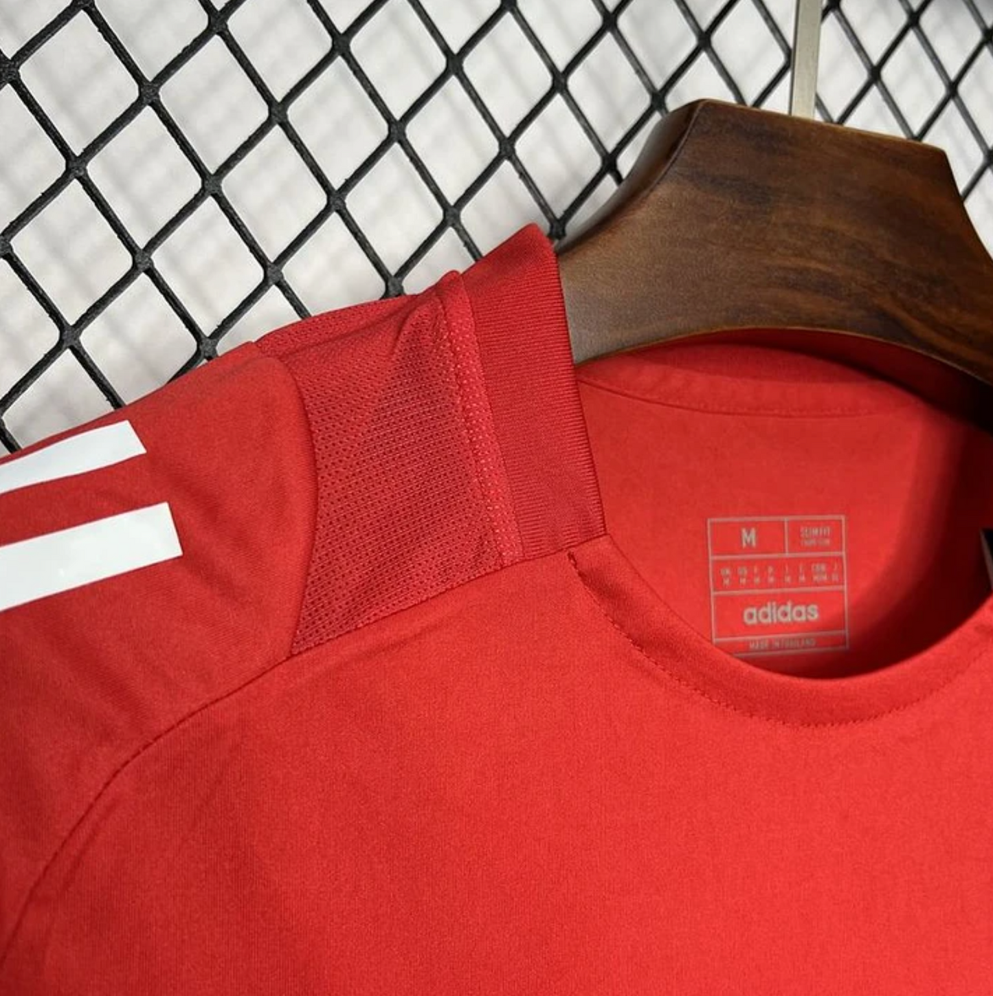 Camisola Manchester United Treino Vermelho - 24/25