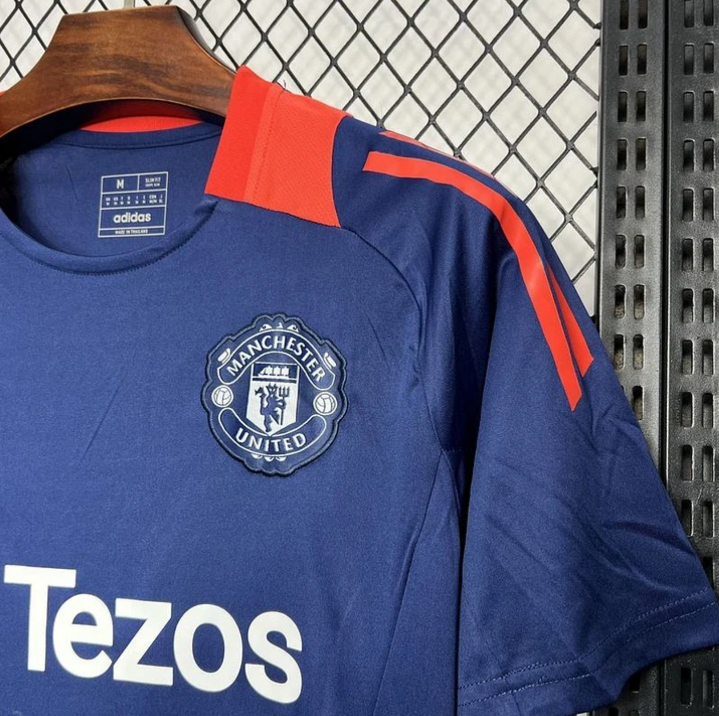 Camisola Manchester United Treino Azul - 24/25
