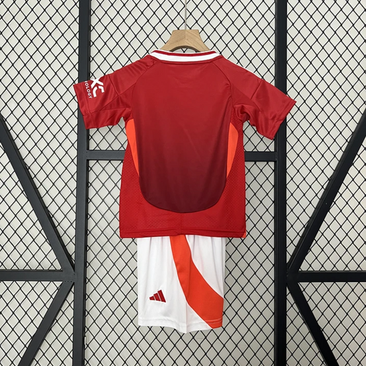 Kit Criança Manchester United Principal - 24/25