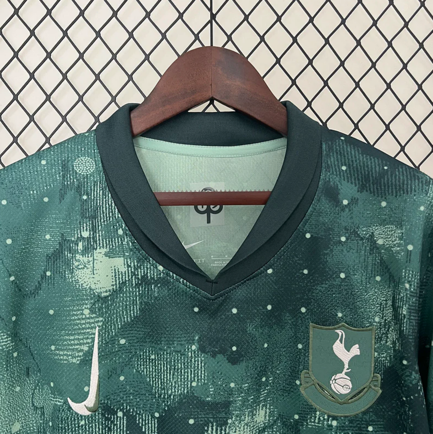 Camisola Tottenham Terceira - 24/25