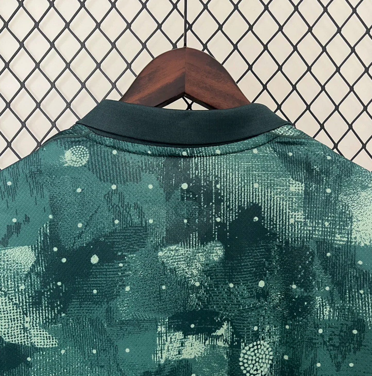 Camisola Tottenham Terceira - 24/25