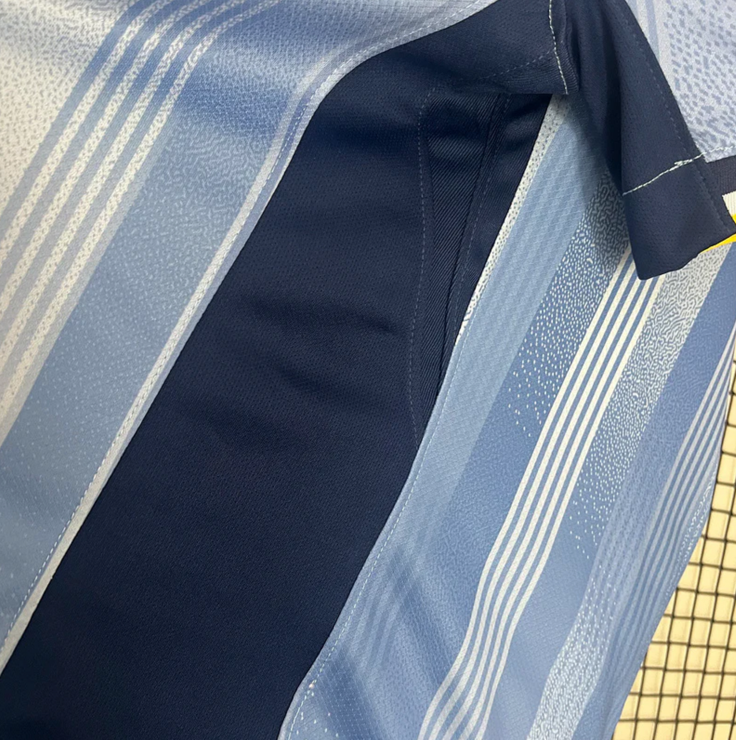 Camisola Tottenham Secundária - 24/25