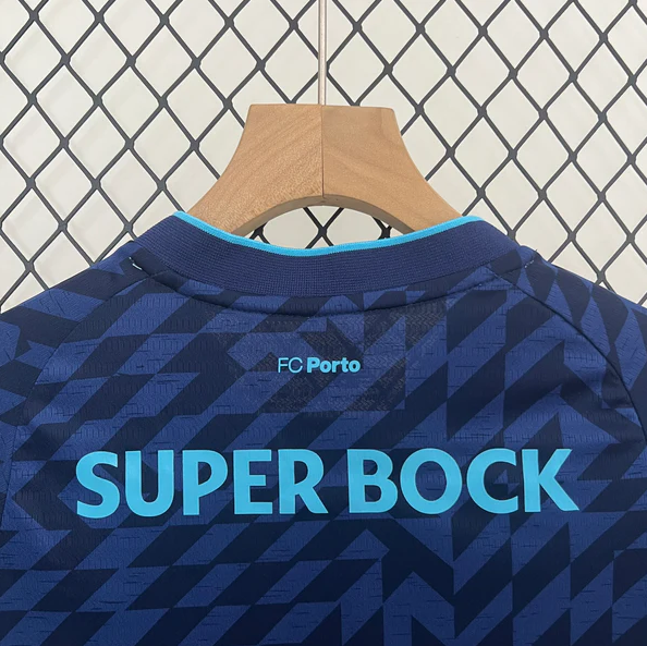 Kit Criança FC Porto Terceira - 24/25