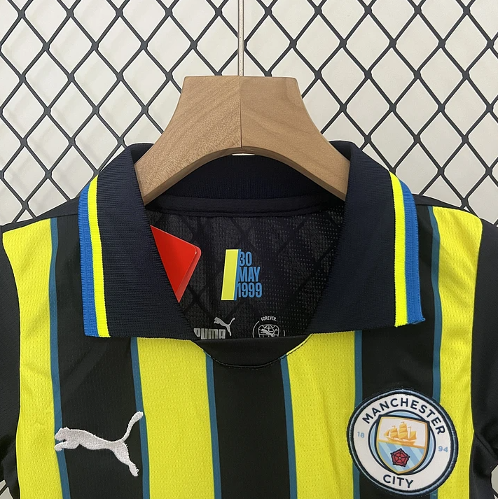 Kit Criança Manchester City Secundária - 24/25
