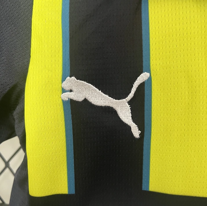 Kit Criança Manchester City Secundária - 24/25