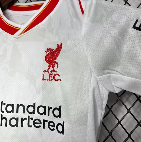Kit Criança Liverpool Terceira - 24/25