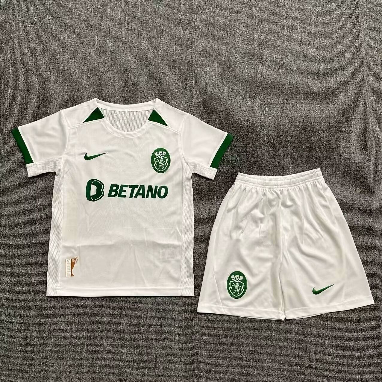 Kit Criança Sporting CP Edição Especial da Taça - 23/24