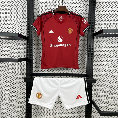 Kit Criança Manchester United Principal - 25/26