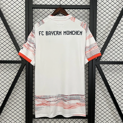 Camisola Bayern Munich Secundária - 25/26